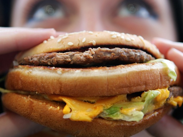 Fight over burger leads to shooting death in FL