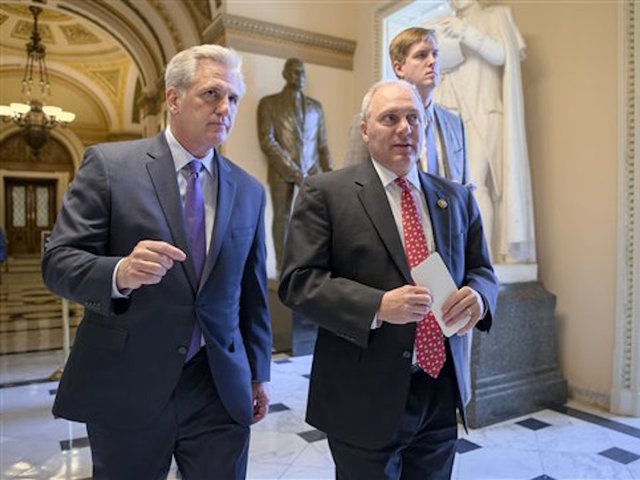 House approves bill to curb refugee passage