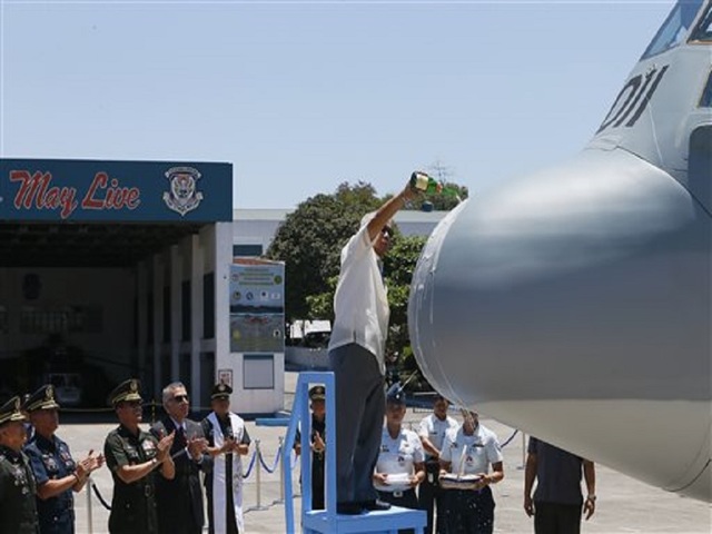 300 US troops in Philippines through April