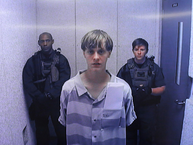 Feds seek death penalty for Dylann Roof