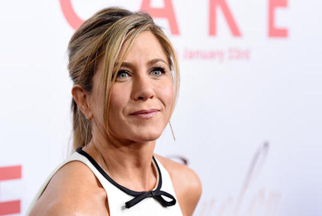 Jennifer Aniston announces death of her mother