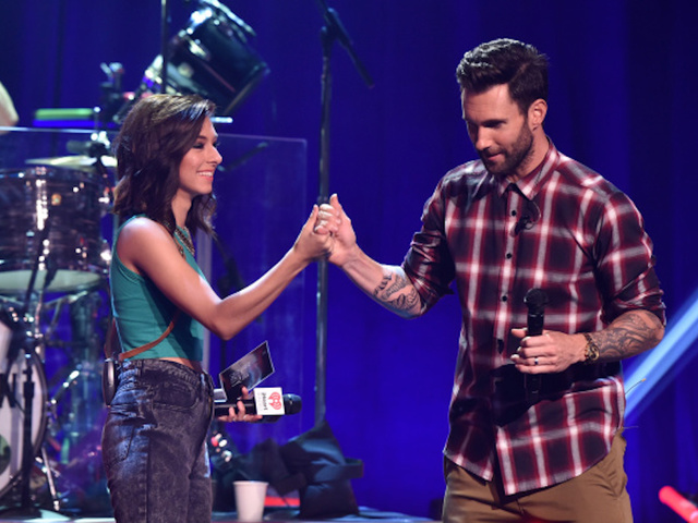 Adam Levine offers to pay funeral expenses for fellow 'Voice' star