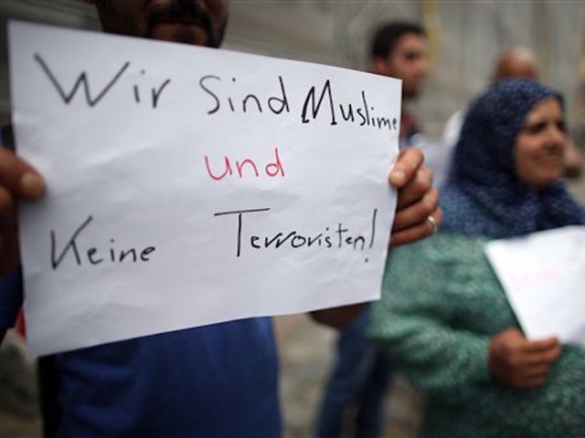 German attacker was in online chat before explosion, police say
