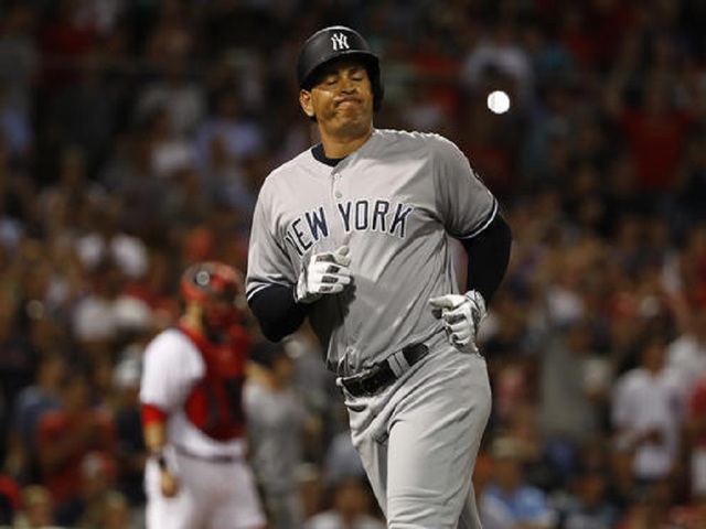 Benched A-Rod pinch hits, Yanks beat Red Sox 9-4