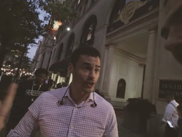 Man to Spanish speakers at New York restaurant: 'My next call is to ICE'